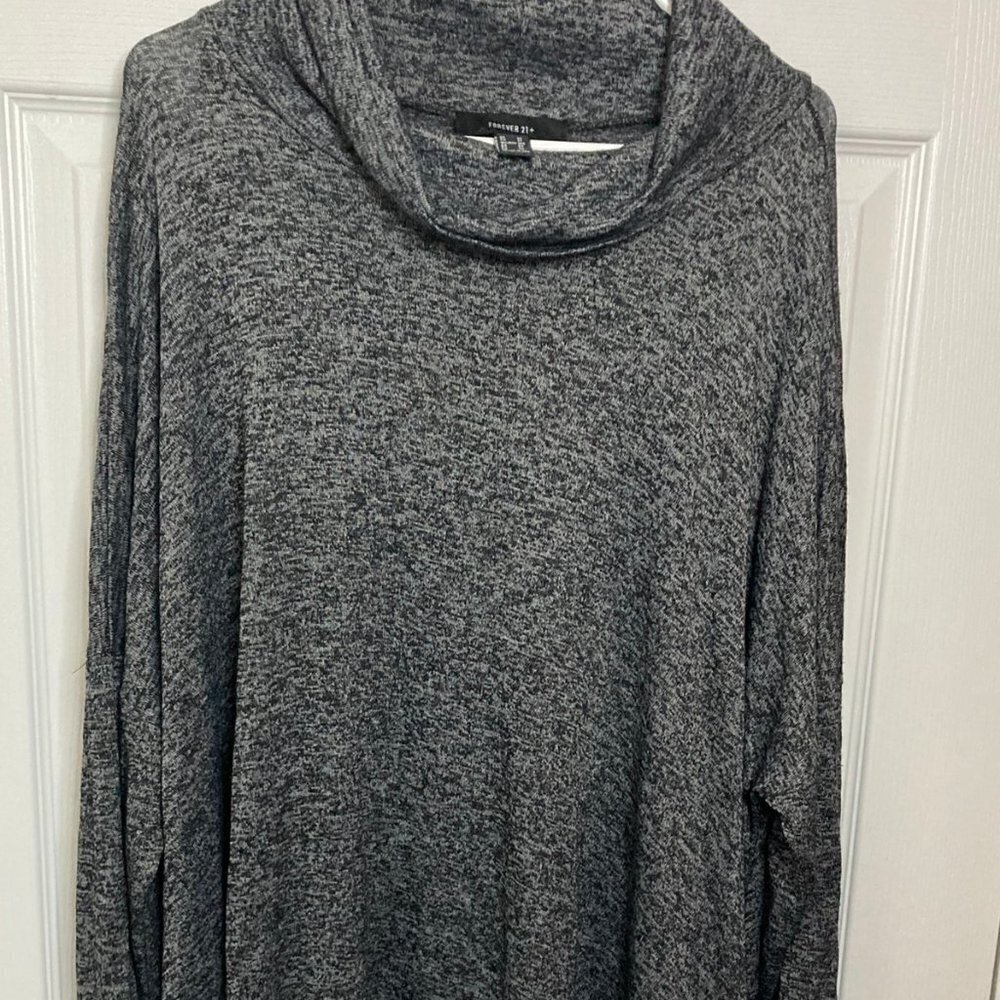 NWOT Forever 21 cowl Neck long sleeve